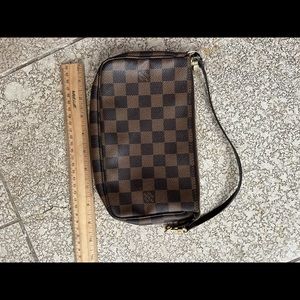 LOUIS VUITTON DAMIER EBENE POCHETTE ACCESSOIRES